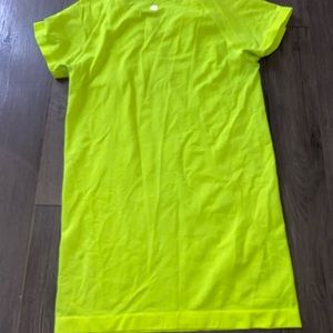 Lululemon Swiftly Tech short sleeve
